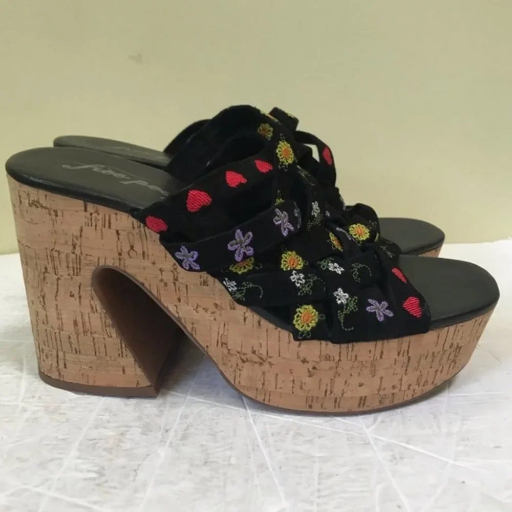 Free People NEW Lisbon Platform Heels Floral Suede Platform Mules Sandals Clog 9 - Picture 2 of 16